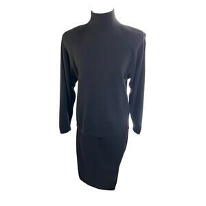 St. John Black Knit 2-Piece‎ Set  Sweater + Skirt Women’s 8 Classic